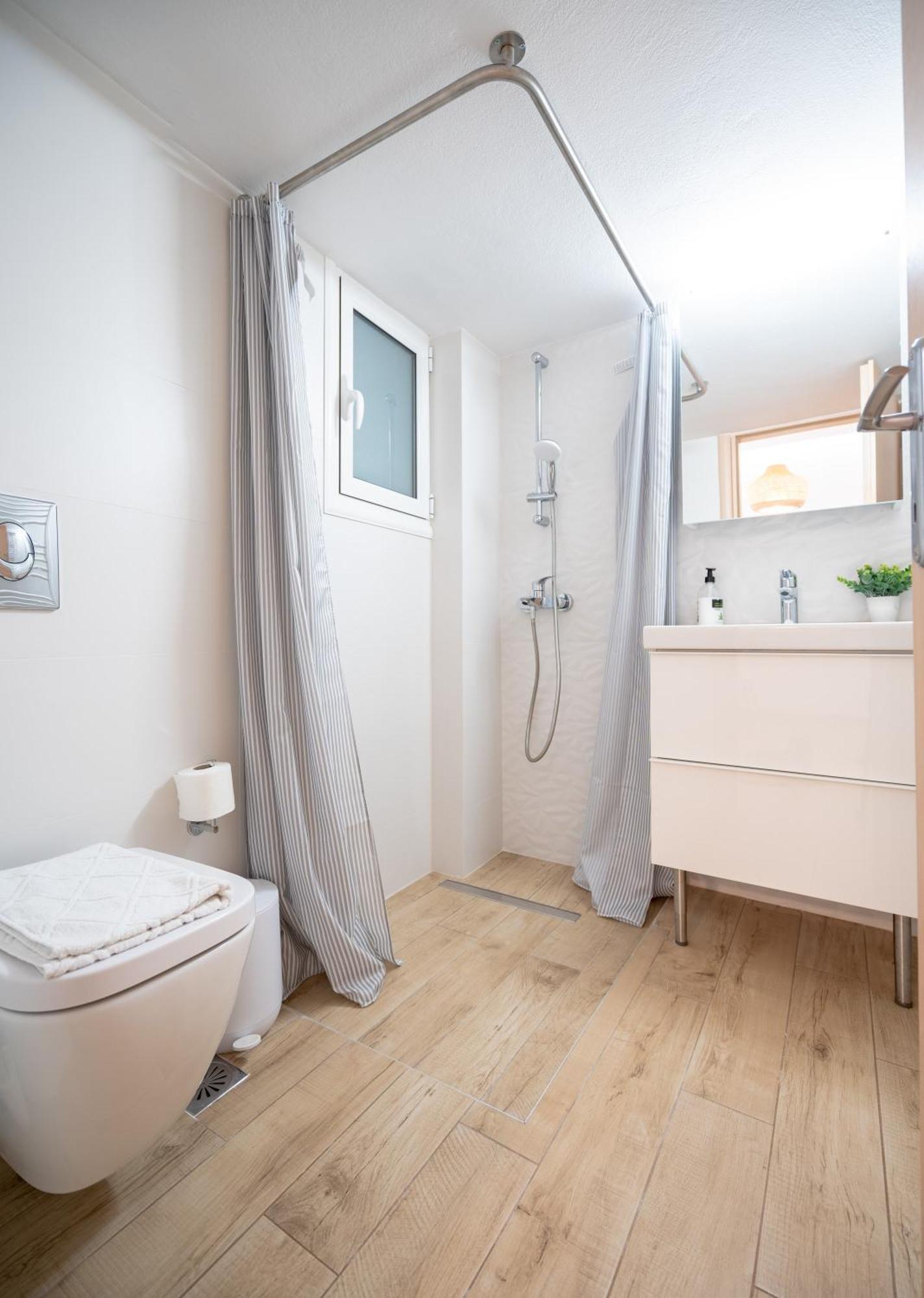 Athens Central Train Station Flat For 4 Persons 외부 사진
